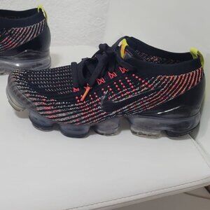 NIKE WOMEN AIR VAPORMAX FLYKNIT 3 BLACK USADOS EN EXCELENTE CONDICION